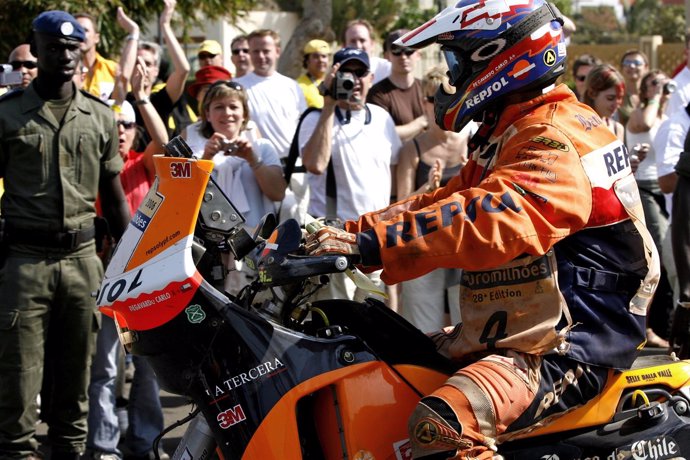 Chilean motorcycle rider De Gavardo arrives in Dakar