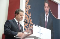 Page cree que el referéndum de Grecia está "excesivamente politizado" y desea que el país heleno siga en el Euro