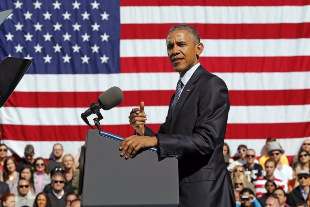 U.S. President Barack Obama delivers remarks on trade at Nike's corporate headqu