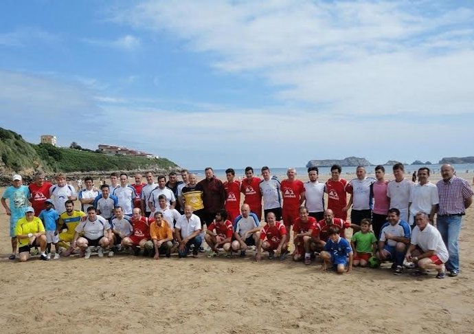 Trofeo de fútbol playa Quique Setién