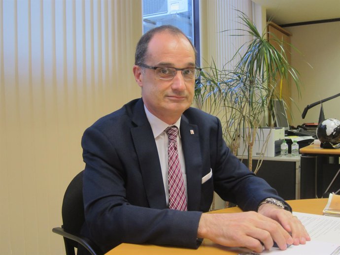 El secretario de Inmigración de la Generalitat, Xavier Bosch
