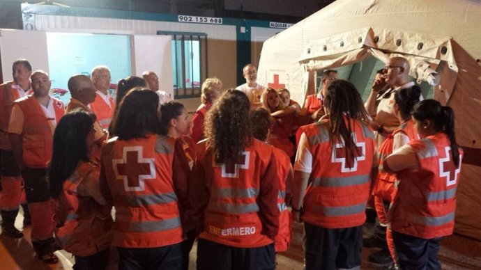 Personal sanitario de Cruz Roja