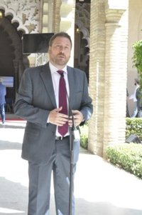 Soro (CHA) ve "muy positivo" el discurso de Lambán porque anuncia "un cambio total"