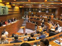 La Junta General celebrará esta semana la tercera votación para elegir entre Javier Fernández y Mercedes Fernández