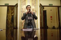 Centella (IU) dice que España debería aprender del Gobierno griego que "actúa con firmeza"