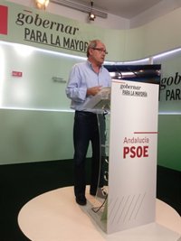 PSOE-A espera la rebaja en el tramo autonómico del IRPF para 2016