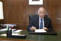 Amat ve "lógicos" los cambios anunciados por Moreno para el PP-A pero dice que eso no "le quita el sueño"