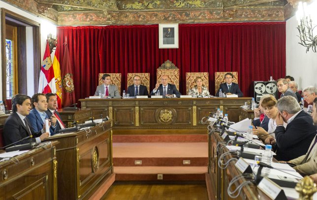 Pleno Extraordinario de la Diputación de Valladolid
