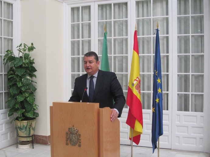 Antonio Sanz presenta la campaña de verano contra los incendios forestales