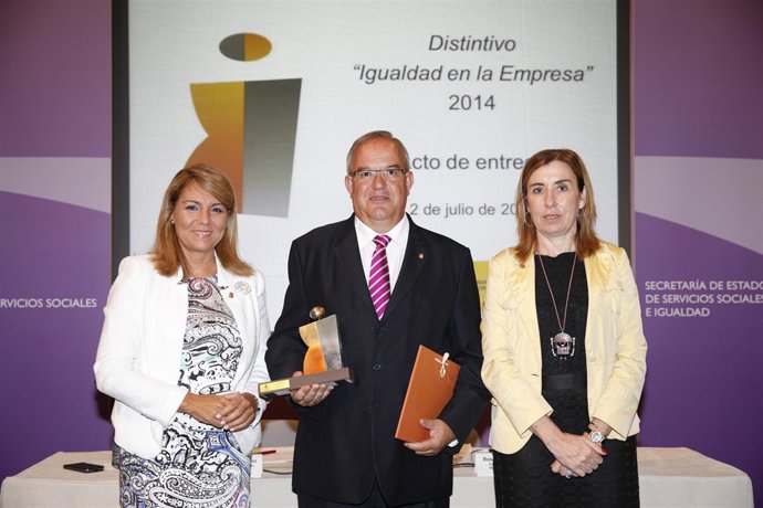 MultiANAU ha recogido el premio de 'Igualdad en la Empresa'.