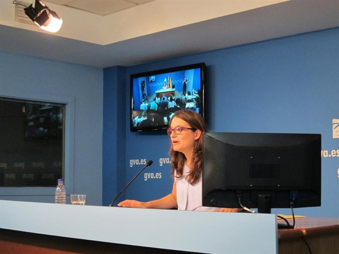 Monica Oltra, pleno del Consell