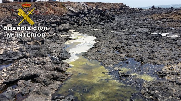 Vertido denunciado por el Seprona