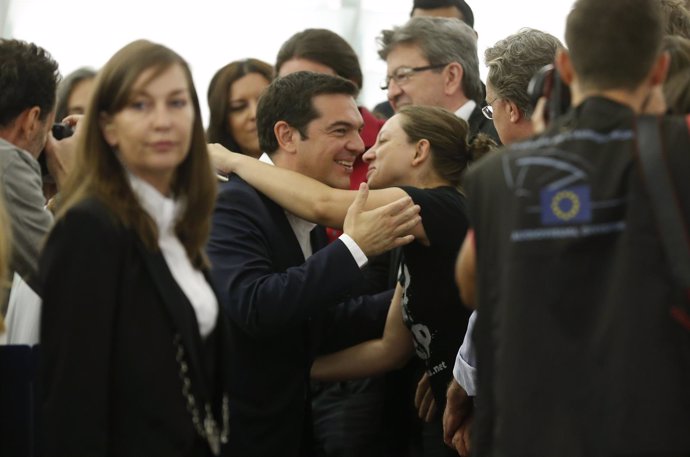 Tsipras a su llegada a la Eurocámara