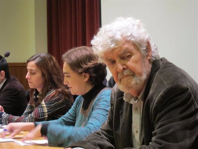 Xosé Manuel Beiras y Ada Colau en diciembre de 2014 en Santiago