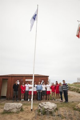 Bandera Q de calidad en la playa de Merón