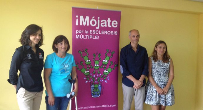 Presentación de la campaña 'Mójate por la Esclerosis Múltiple'