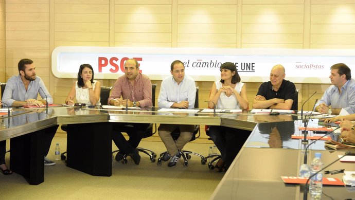 El Comité Electoral del PSOE, reunido por primera vez