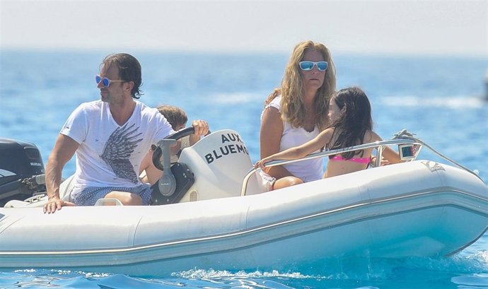 Arantxa Sánchez Vicario disfruta de unas felices vacaciones en familia 