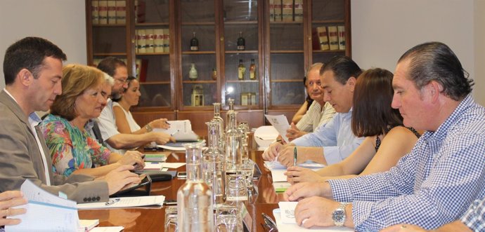 Reunión de la consejera de Agricultura, Carmen Ortiz, con COAG y UPA
