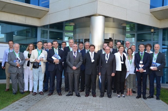 25 Consultorías Visitan Las Instalaciones De Chemmed Tarragona