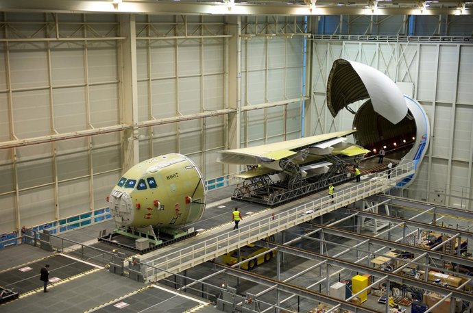 Descarga Del Fuselaje Del A400M.