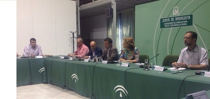  COAG  Andalucía  Con La Consejera De Agricultura De Andalucía, María Del Carmen