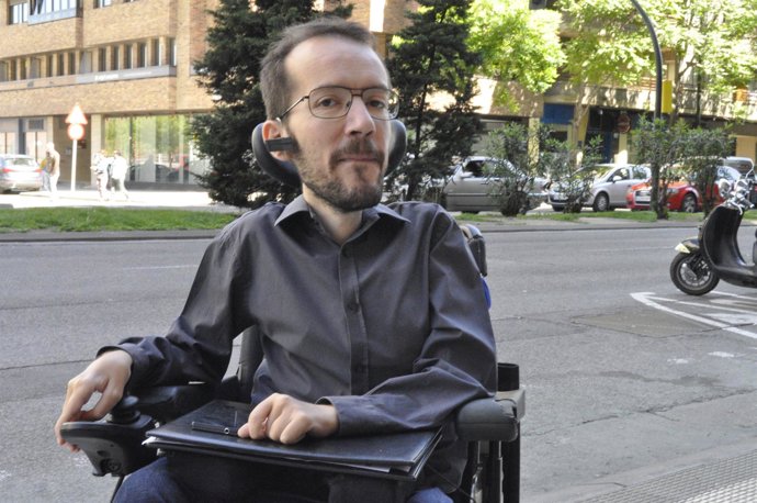 Pablo Echenique.