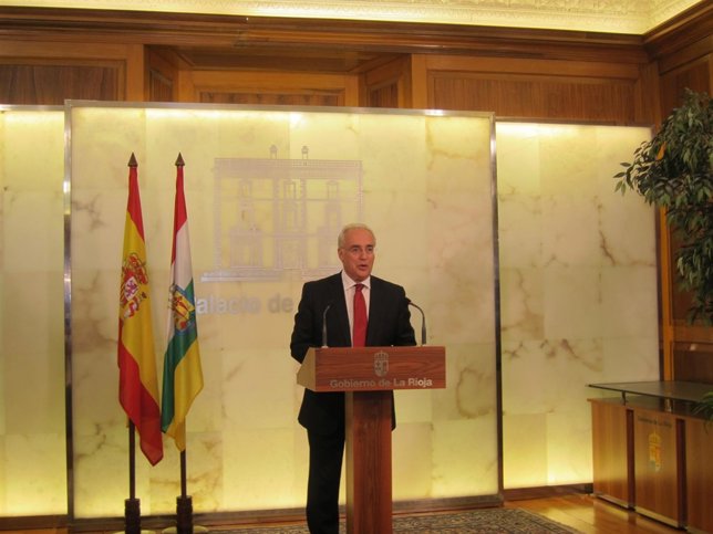 Ceniceros anuncia la composición de su Gobierno