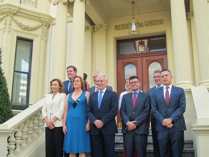 José Ignacio Ceniceros junto con sus consejeros