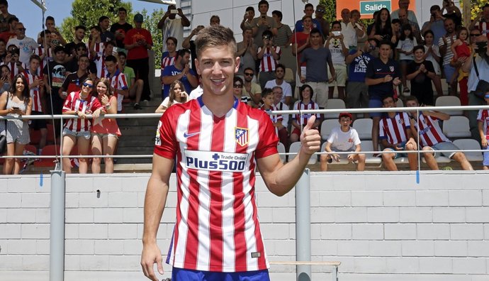 El delantero argentino del Atlético de Madrid Luciano Vietto
