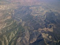 El incendio forestal de Quesada evoluciona de forma favorable