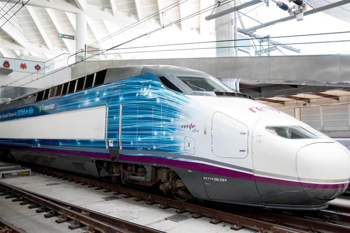 Tren AVE de RENFE