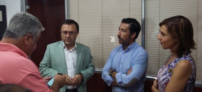 Heredia visita la empresa Catering Mendoza y Palomo
