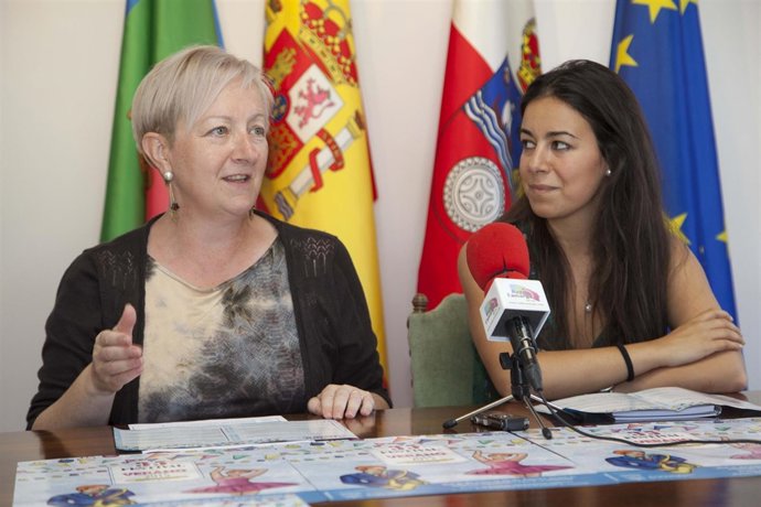 La concejala de Cultura y Ana Bolado presentan el Festival de Verano