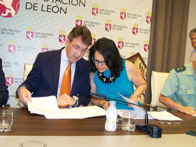 El presidente de la Diputación y la subdelegada del Gobierno