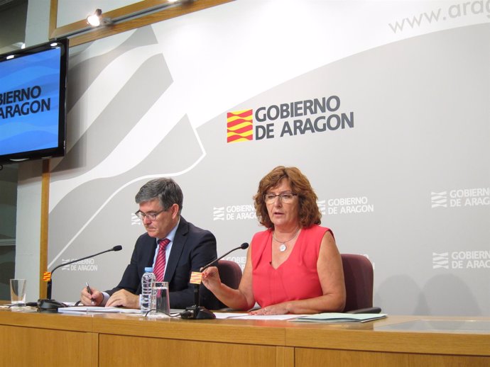 María Victoria Broto y Vicente Guillén este martes en rueda de prensa
