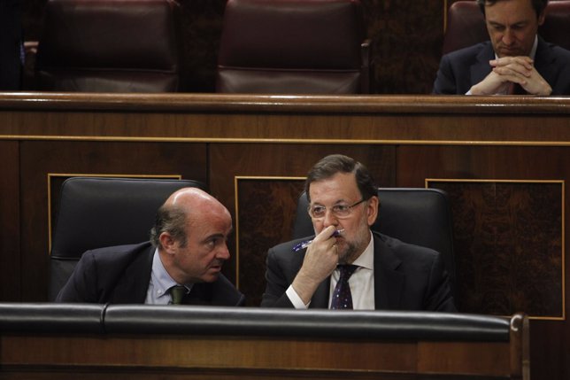 Rajoy y De Guindos en el Congreso