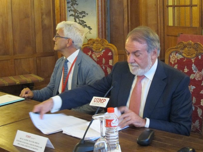 Jaime Mayor Oreja en la UIMP