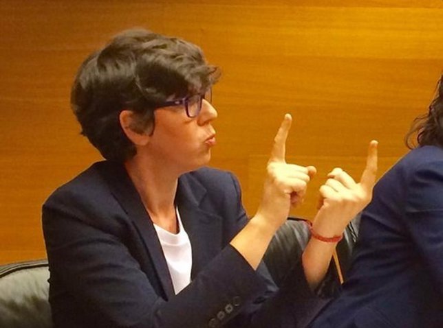 Pilar Lima en las Corts Valencianes