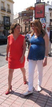 Susana Díaz ve "una barbaridad" que la Iglesia inmatriculara la Mezquita