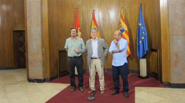 Julián Buey, Pedro Santisteve y Daniel Alastuey.