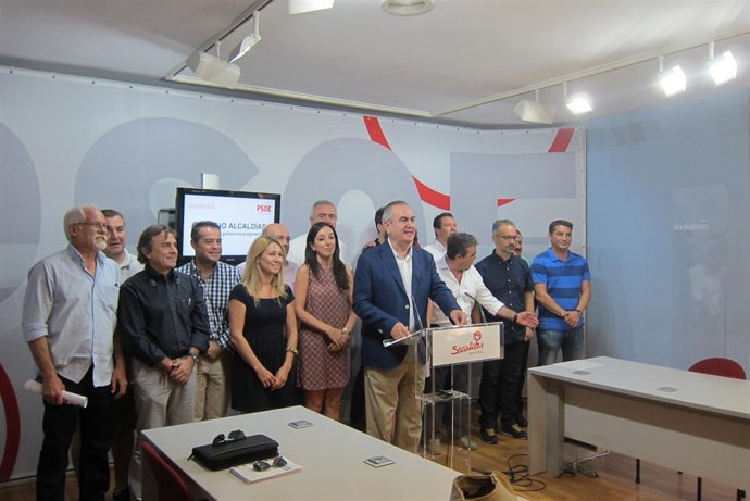 Reunión consejo de alcaldes psoe