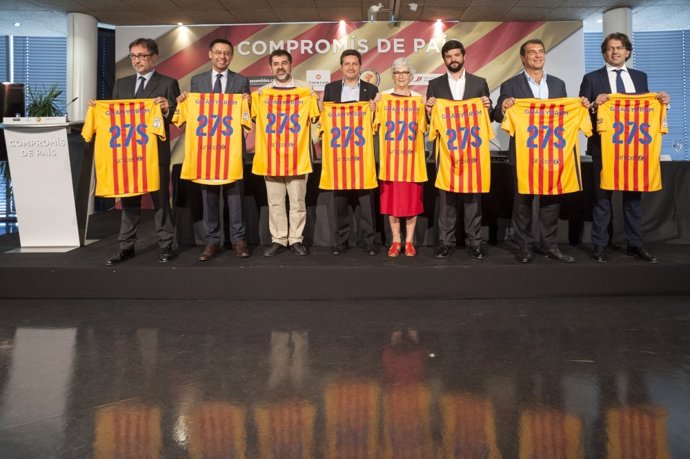 Los candidatos a la presidencia del FC Barcelona con entidades soberanistas