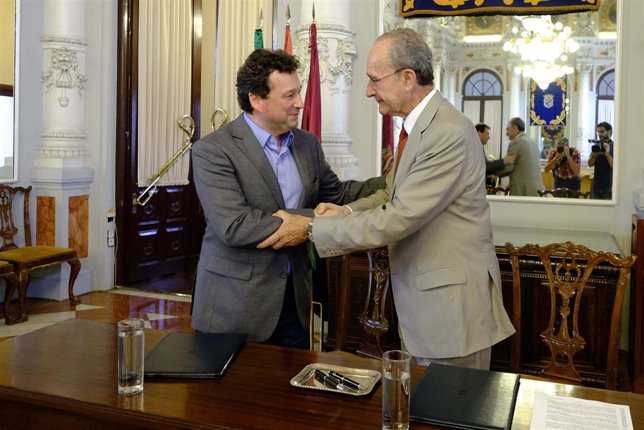 Manuel Molina TSS Group y De la Torre alcalde Málaga