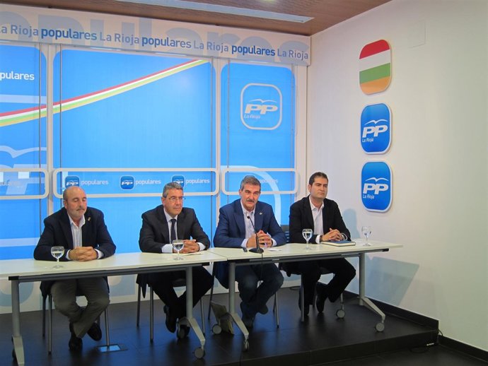 Antonino Burgos junto a Antonio Abad, David Mena y Javier Fernández