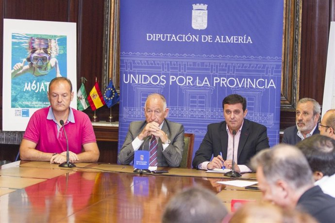 Presentación de la campaña 'Mójate' para Cuevas del Almanzora y Vera