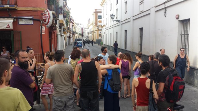 Desalojo de la parcela.