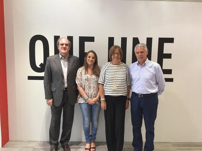 Adelaida de la Calle