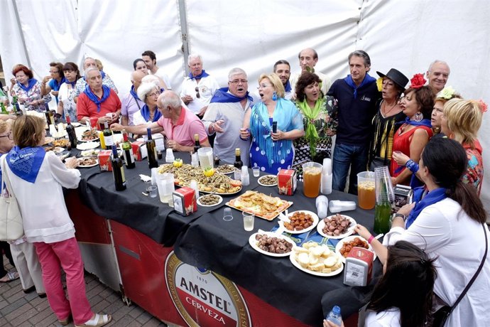 El alcalde en la Feria de Gastronomía Regional