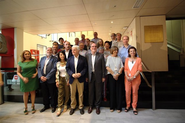 Gobiernos autonómicos del PSOE contra la LOMCE